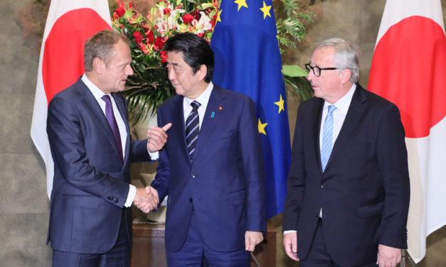 Halvempaa juustoa ja sääntöjen mukaista vapaakauppaa: EU:n ja Japanin välinen EPA-sopimus on tärkeä osa Shinzo Aben ulkopoliittista strategiaa