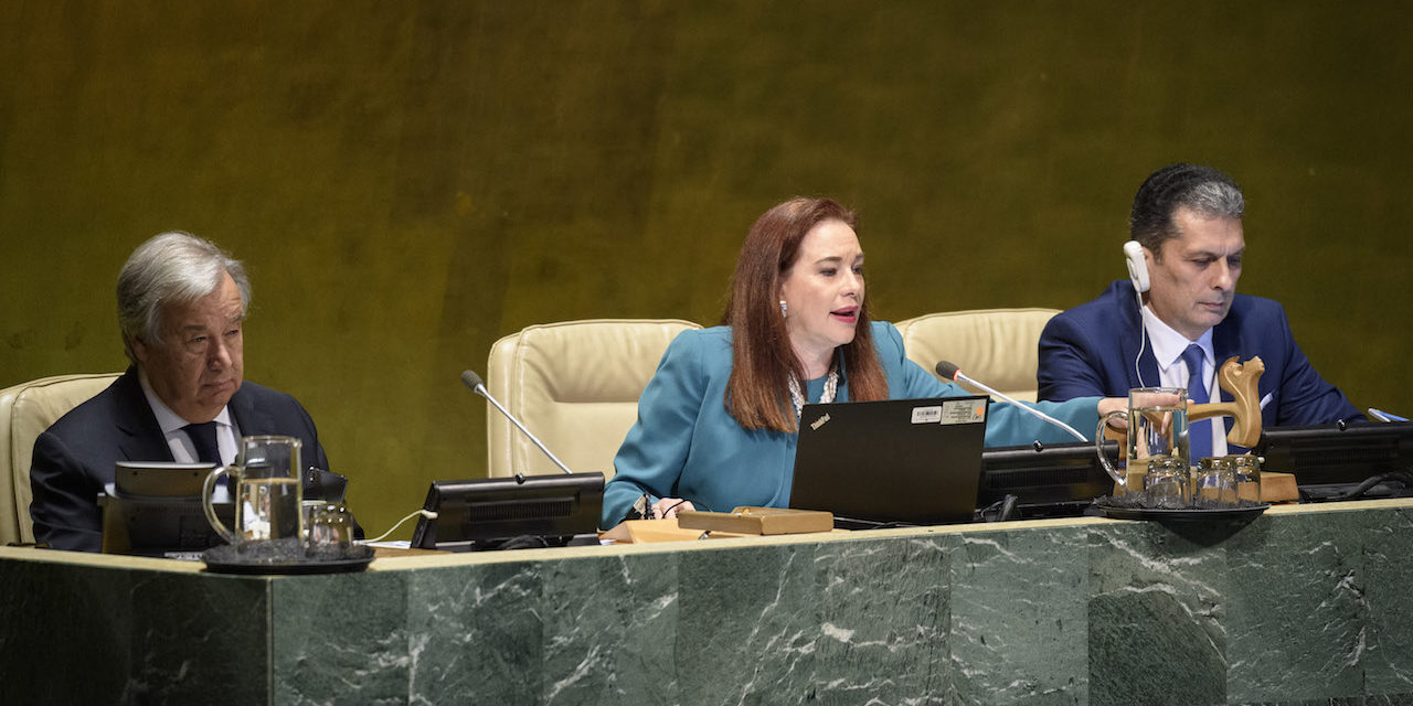 YK:n yleiskokouksen puheenjohtajana olisi toivottavaa nähdä useammin naisia